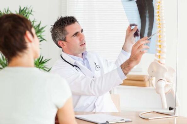 Contact a specialist for cervical osteocondrosis